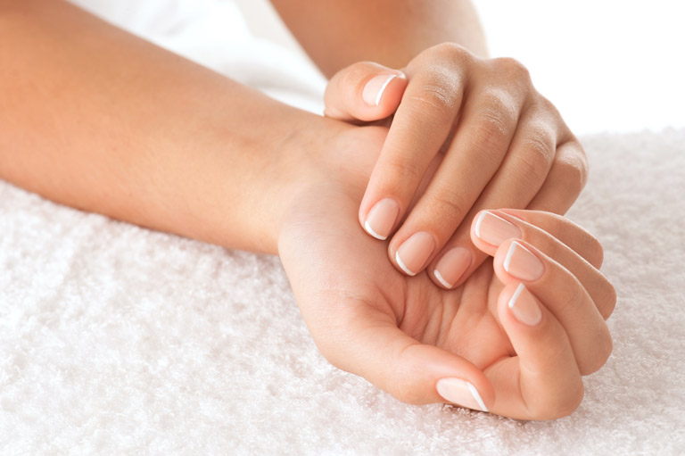 Home Remedies and Tips for Making Your Hands Soft