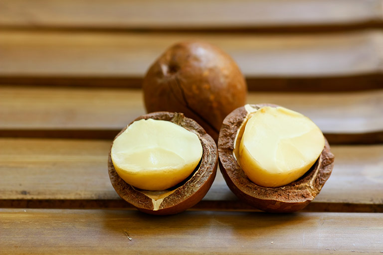 Macadamia Nuts Health Benefits and Nutrition Facts 