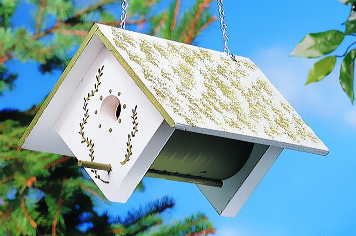 Coffee Can DIY Birdhouse