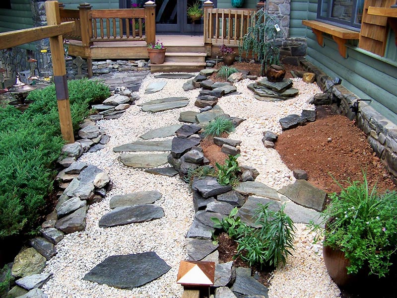 Quiet Corner:15 Stone Landscaping Ideas - Quiet Corner