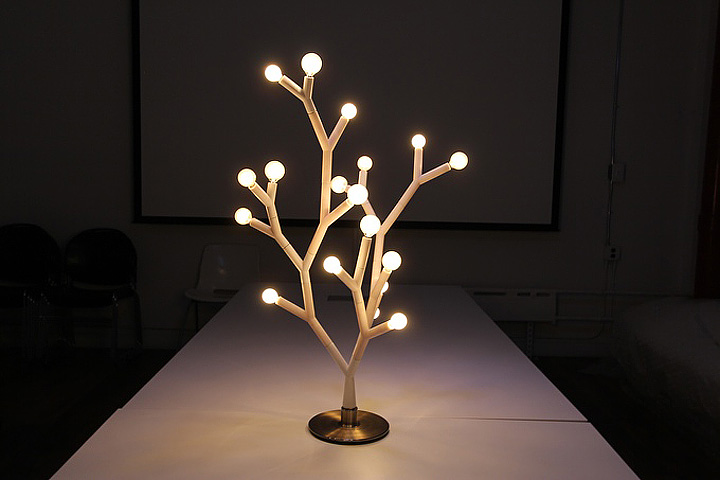 Splyt Light: Nature-Inspired Lighting System