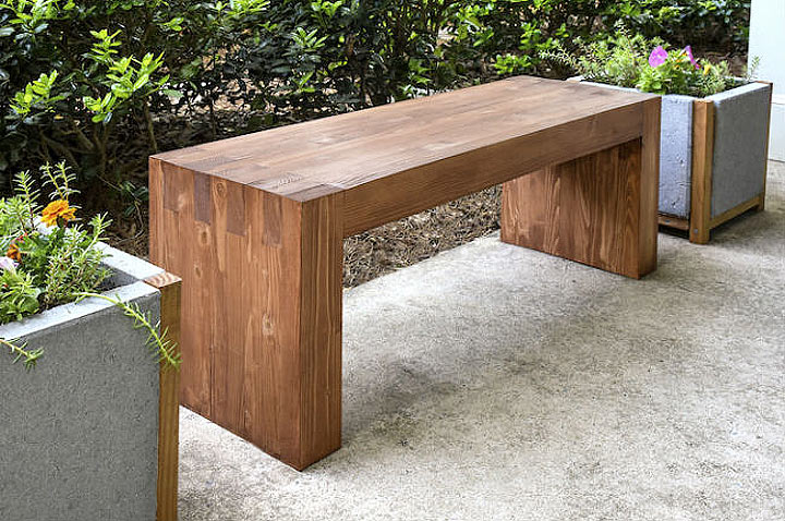 DIY – How to Make Outdoor Bench