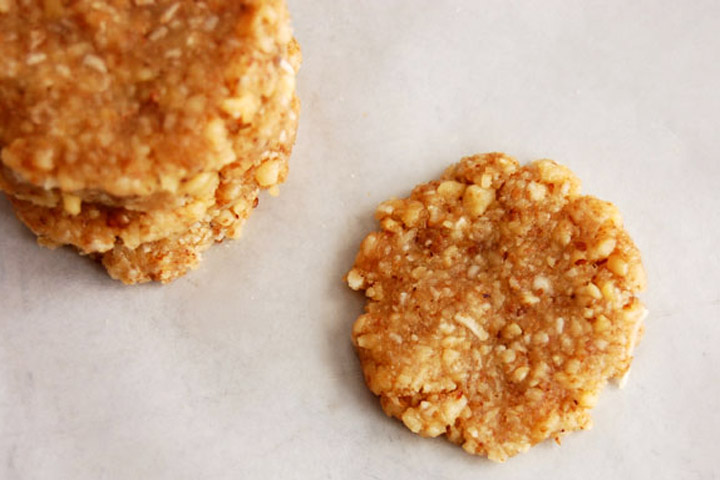 No-Bake Walnut Cookies