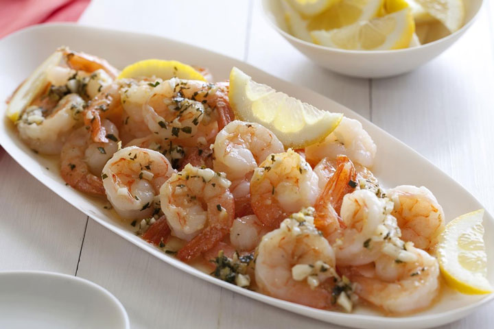 Simple and Healthy Shrimp Scampi