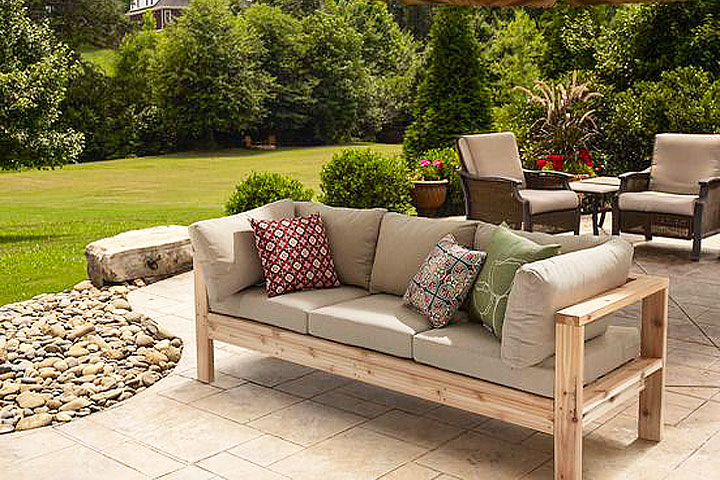DIY – Summer Outdoor Sofa