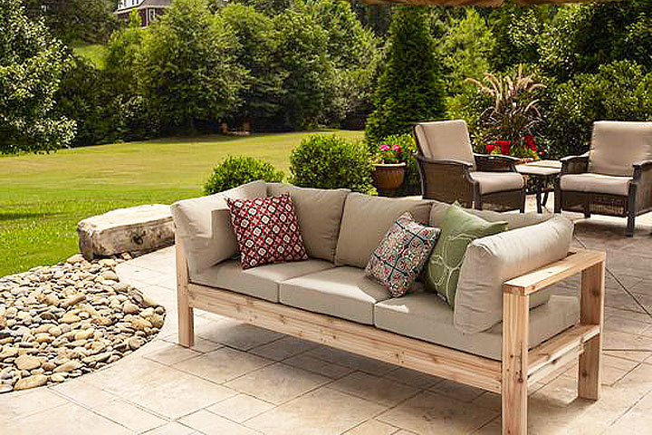 Quiet Corner:DIY - Summer Outdoor Sofa - Quiet Corner