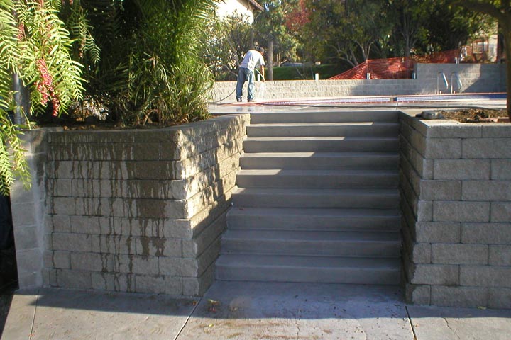 How to Repair Concrete Steps