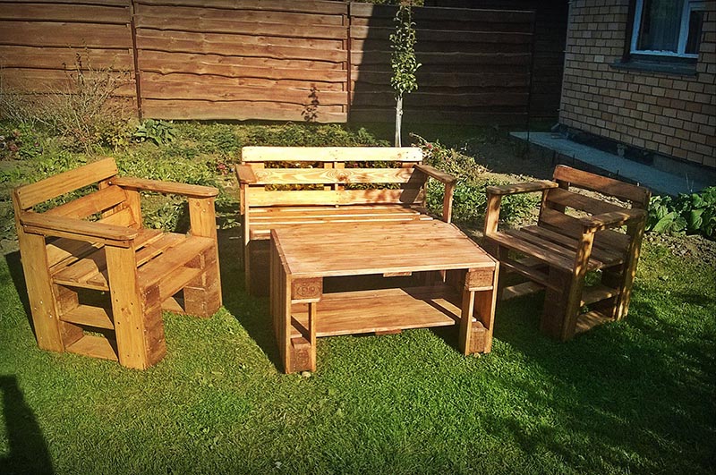 Quiet Corner:Wonderful Wood Pallet Outdoor Furniture Ideas 