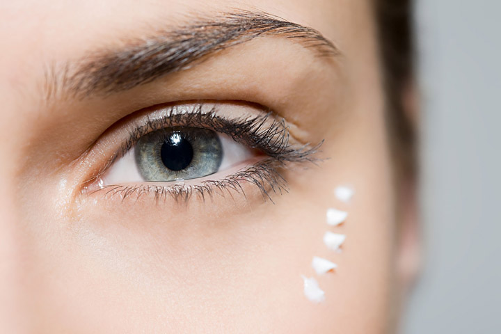 Make Your Own Homemade Anti-Aging Eye Cream