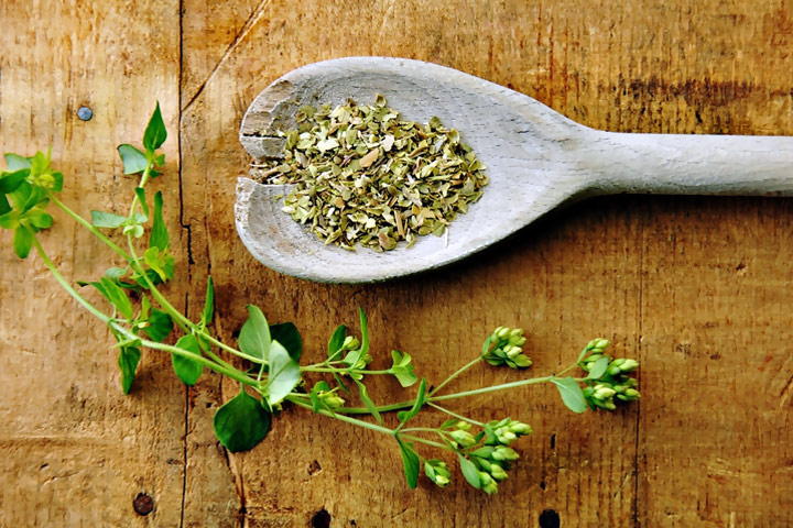 How To Dry and Store Your Garden Herbs