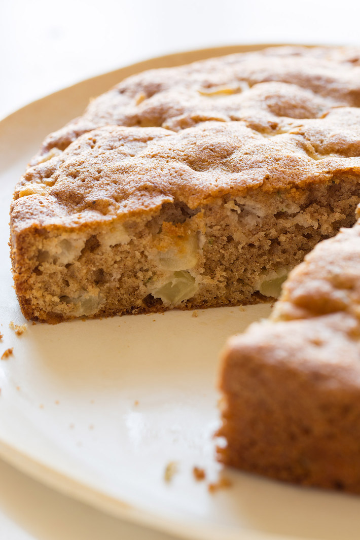 Apple Thyme Cake Recipe