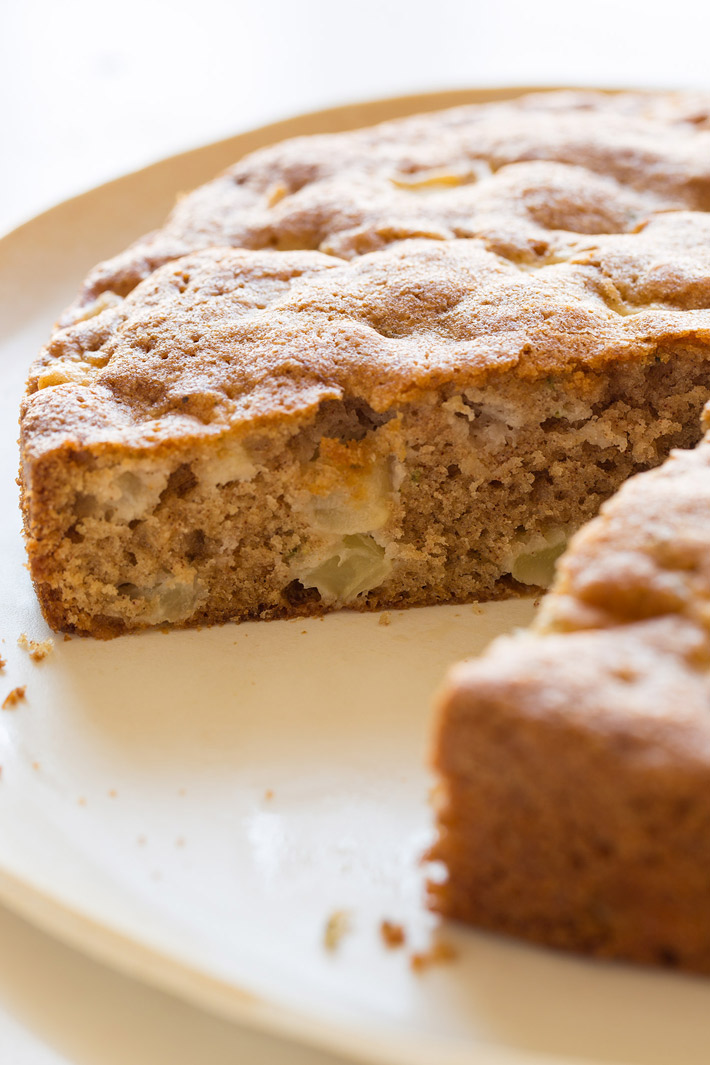 Apple Thyme Cake Recipe