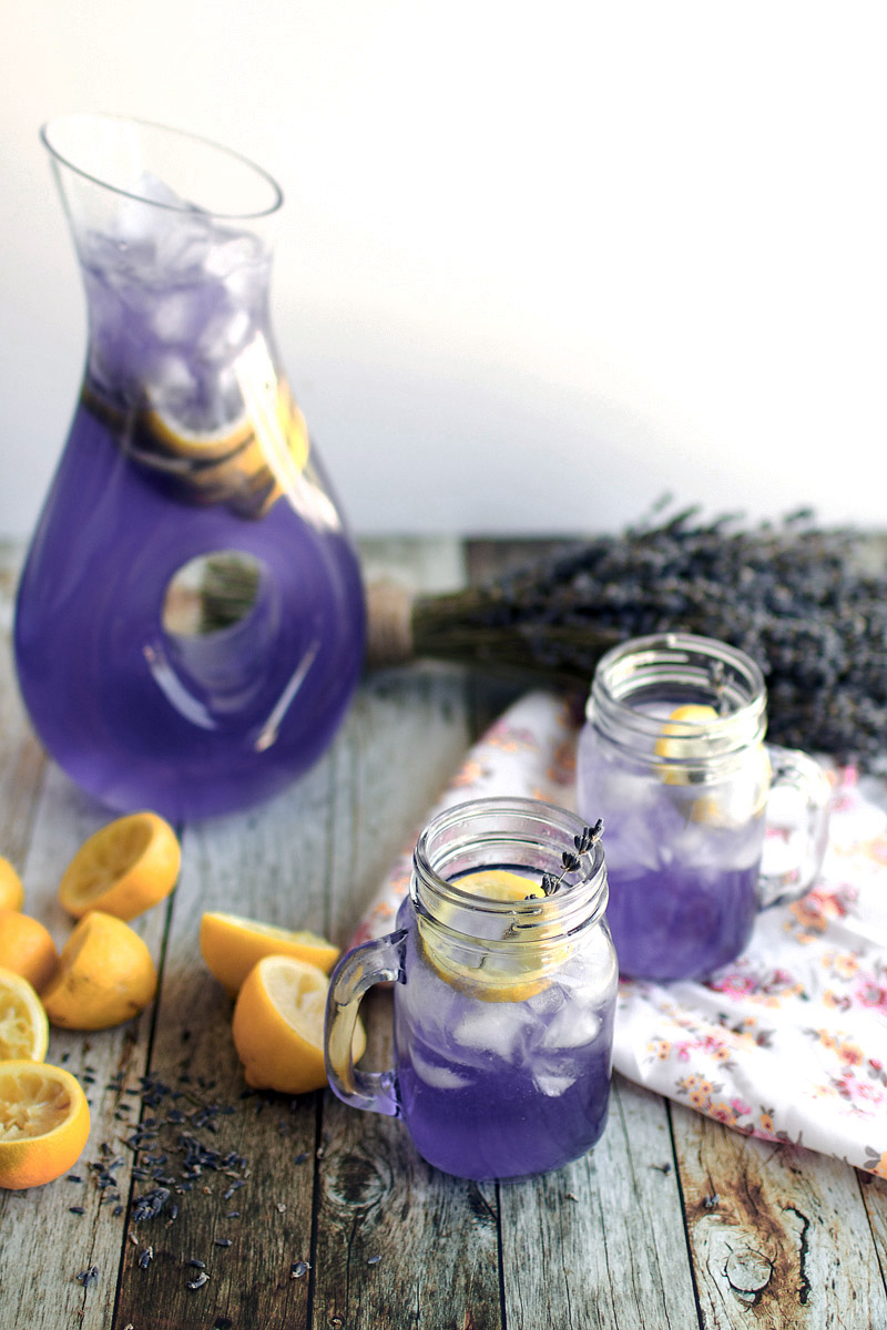 Fight Headaches & Anxiety With Lavender Lemonade