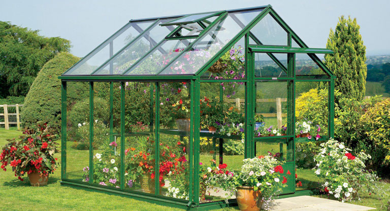 How to Use a Greenhouse