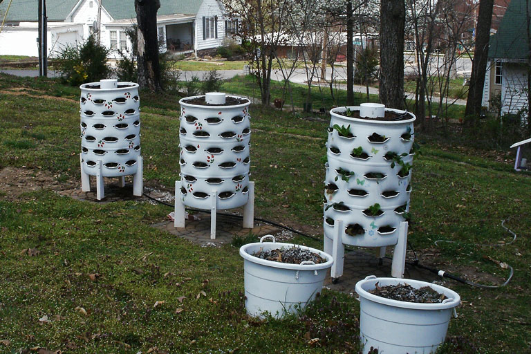 DIY Garden Tower - Container Garden and Composter