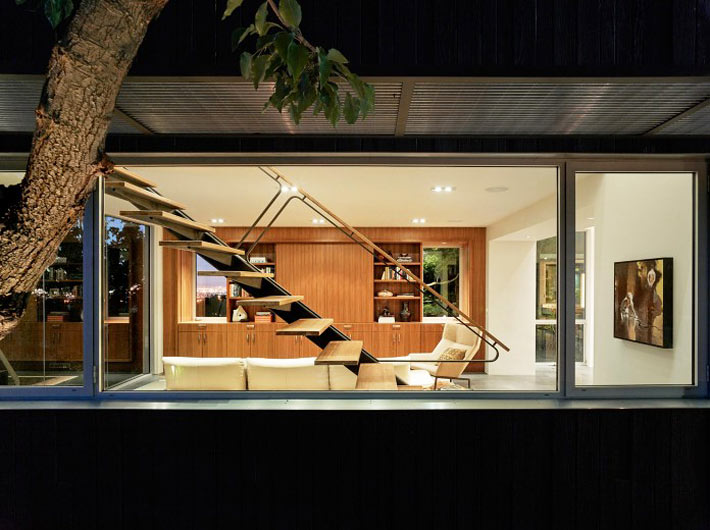 Shou Sugi Ban House by Schwartz and Architecture