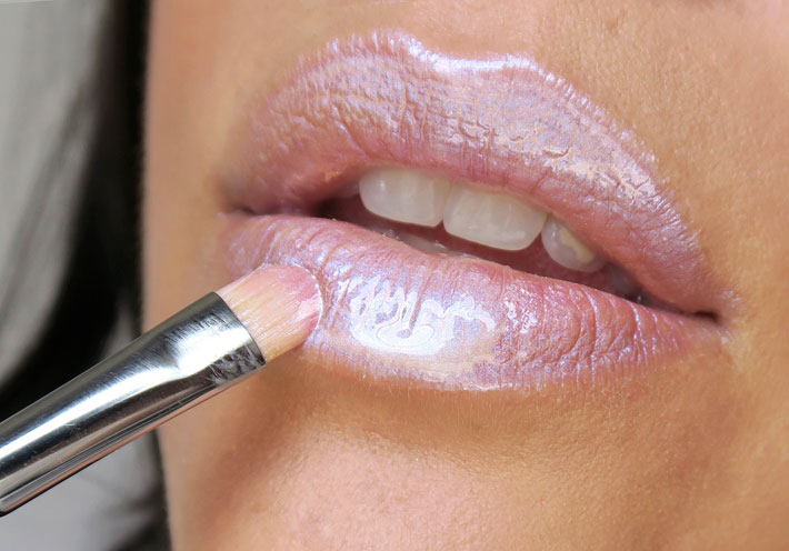 7 Brilliant Lipstick Tricks