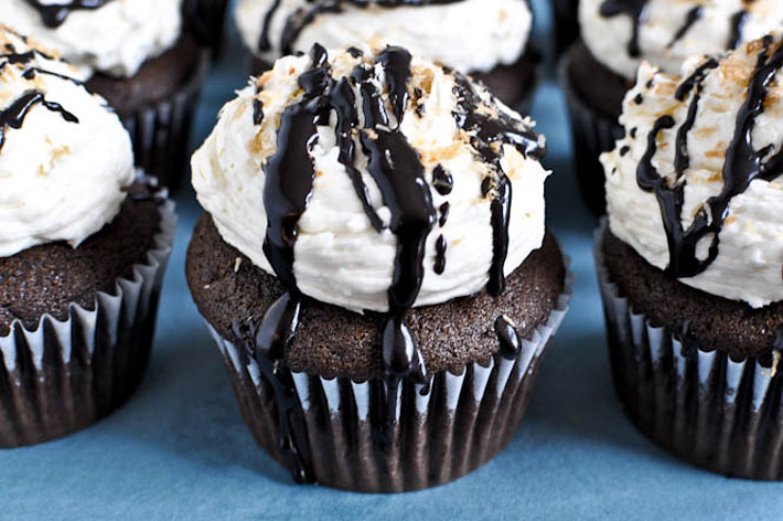 Mocha Coconut Frappuccino Cupcakes