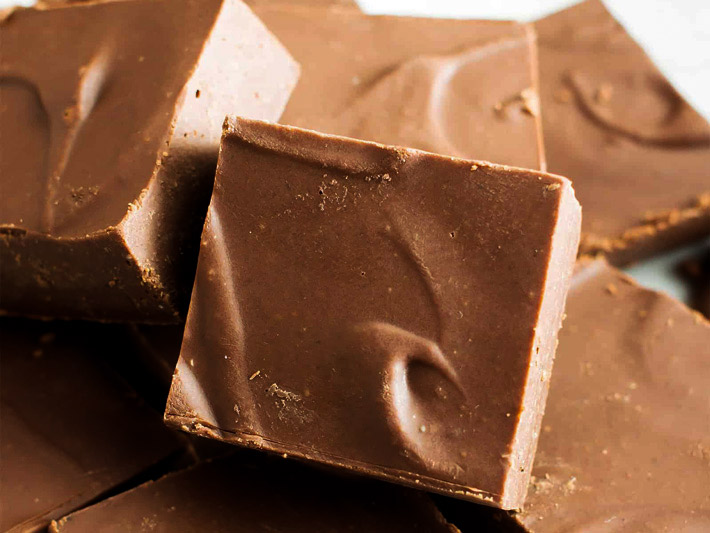 Quick and Easy Keto Fudge Recipe